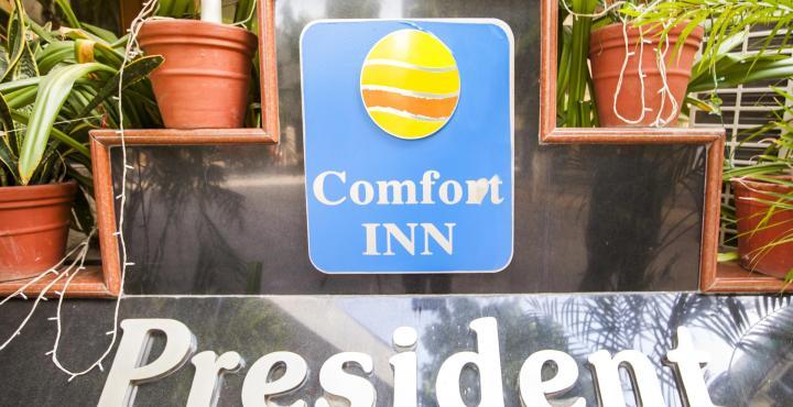 Comfort Inn President Near Ahmedabad Junction Station Exteriör bild