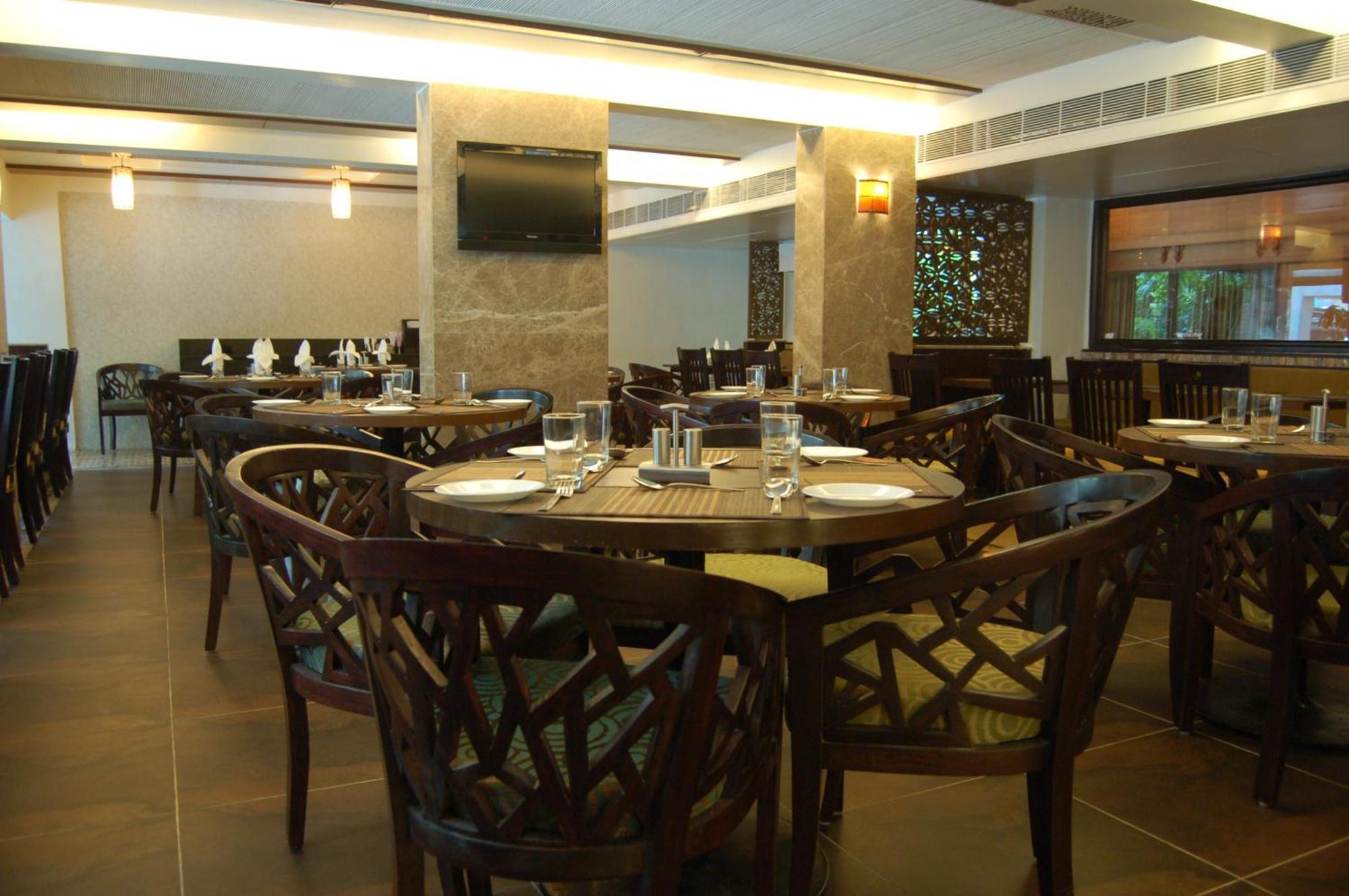 Comfort Inn President Near Ahmedabad Junction Station Exteriör bild